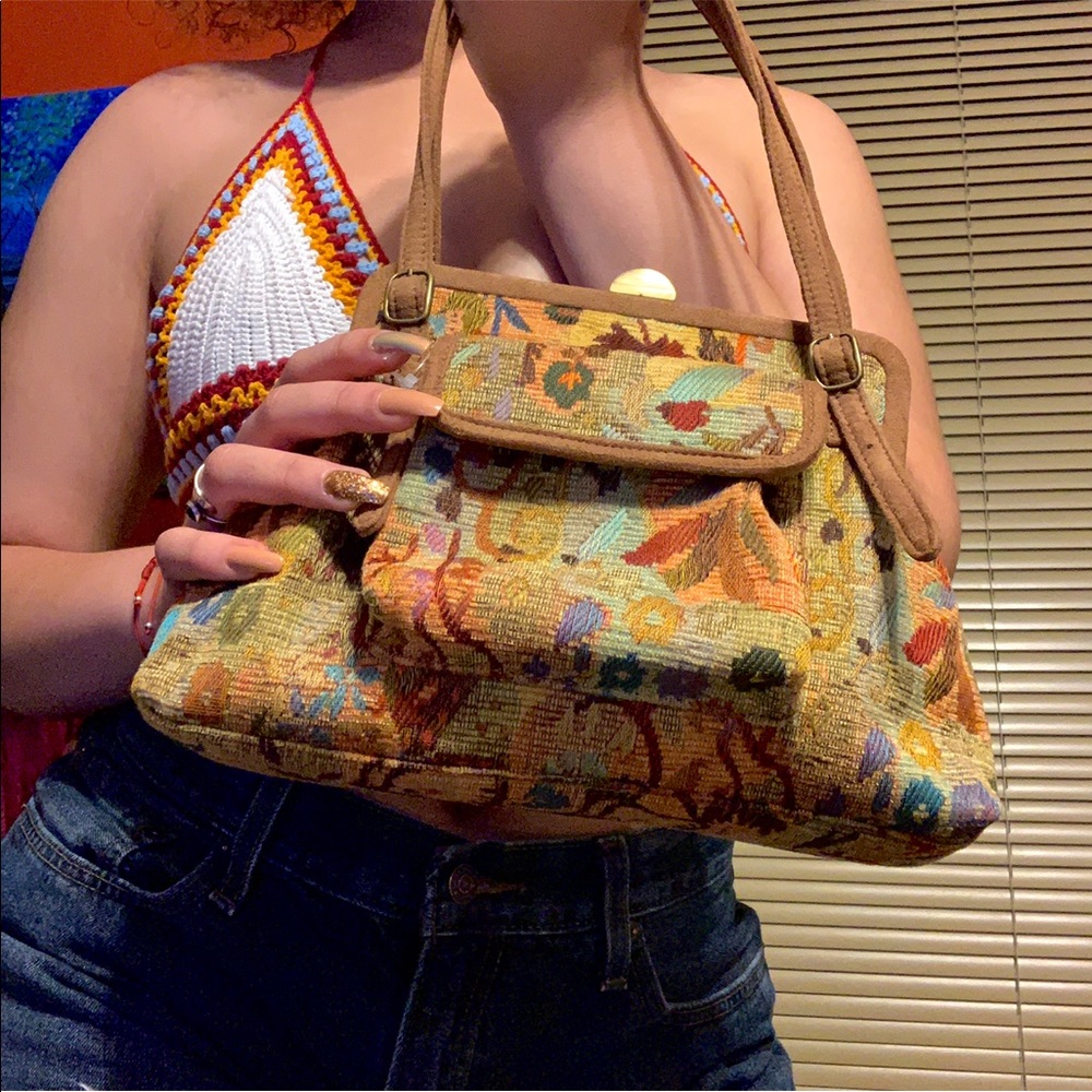 VINTAGE FOREVER BY FOSSIL CLUTCH